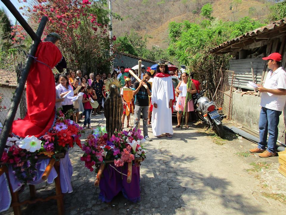 Reenactment of the Way of the Cross, with the youth of the town portraying the biblical characters, moves through the streets of the small settlement of Los Naranjos.