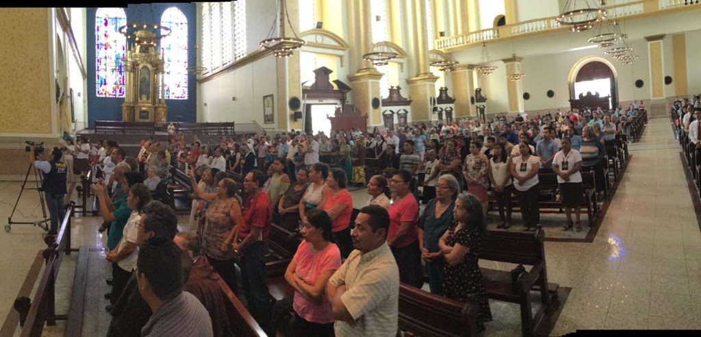 Congregation at Ordination
